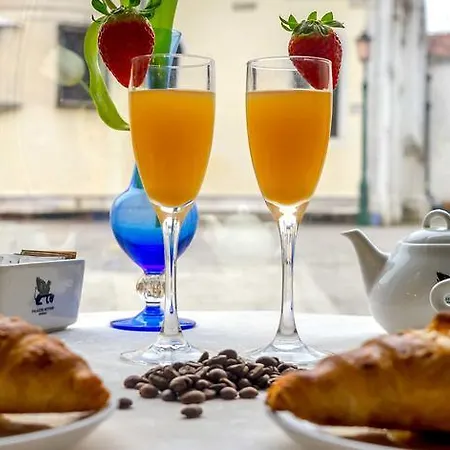 팔라쪼 비투리 3*