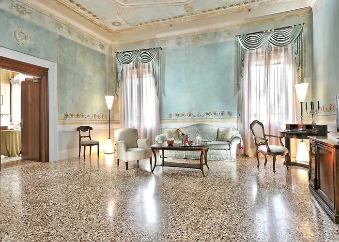 Palazzo Vitturi