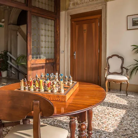 ホテル パラッツォ ヴィットゥーリ ヴェネツィア