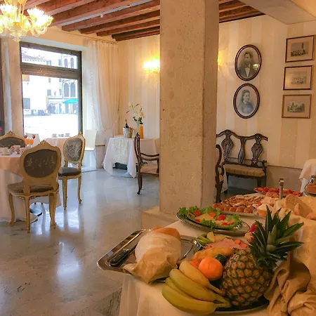 Hotel Palazzo Vitturi Venedig