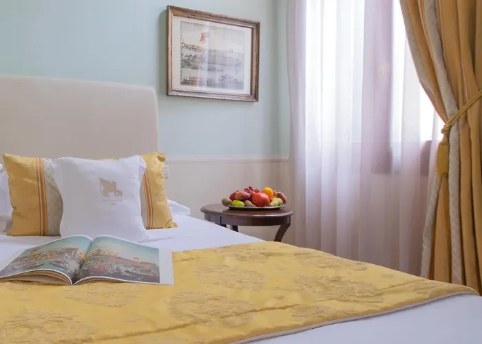 מלון Palazzo Vitturi 3*